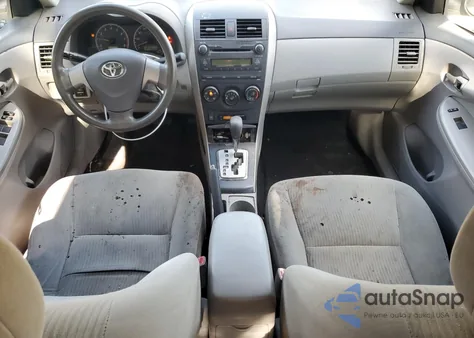 2010 Toyota Corolla Base z USA, uszkodzony, nr VIN 2T1BU4EE4AC276830